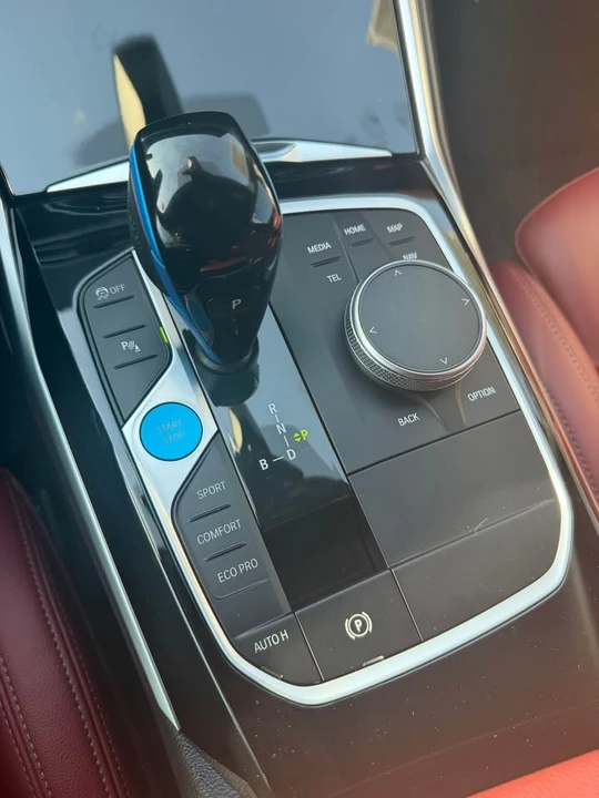 2022 BMW G26 i4 - Image 12 of 13