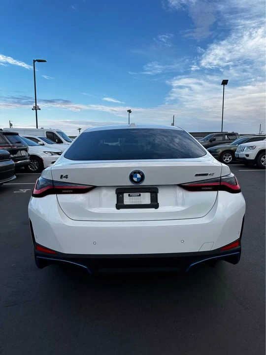 2022 BMW G26 i4 - Image 9 of 12