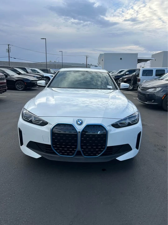 2022 BMW G26 i4 - Image 2 of 10