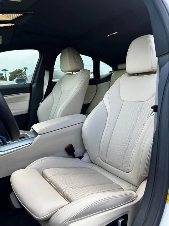 2022 BMW G26 i4 - Image 8 of 12