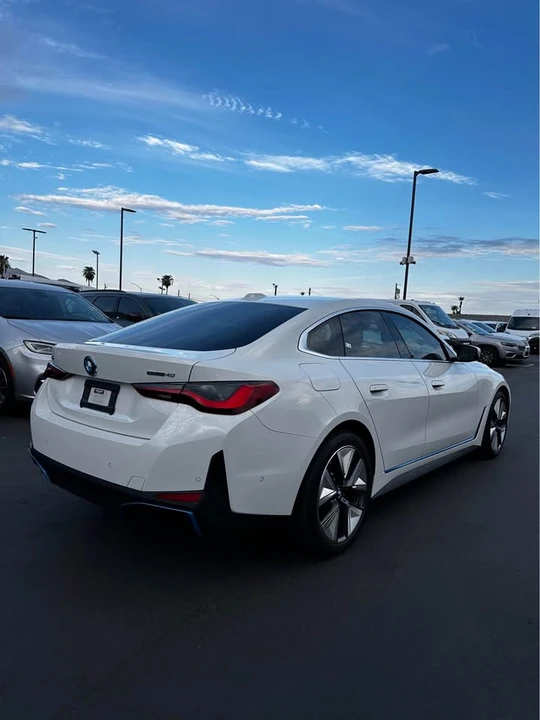 2022 BMW G26 i4 - Image 11 of 12