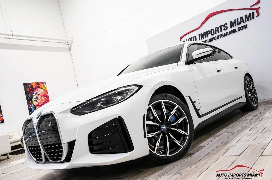 2022 BMW G26 i4 - Image 2 of 12