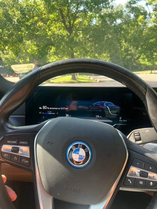 2022 BMW G26 i4 - Image 8 of 16
