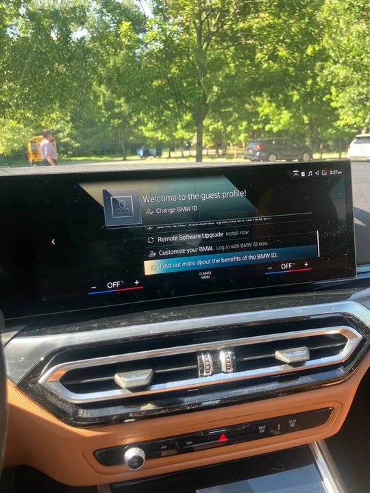 2022 BMW G26 i4 - Image 7 of 16