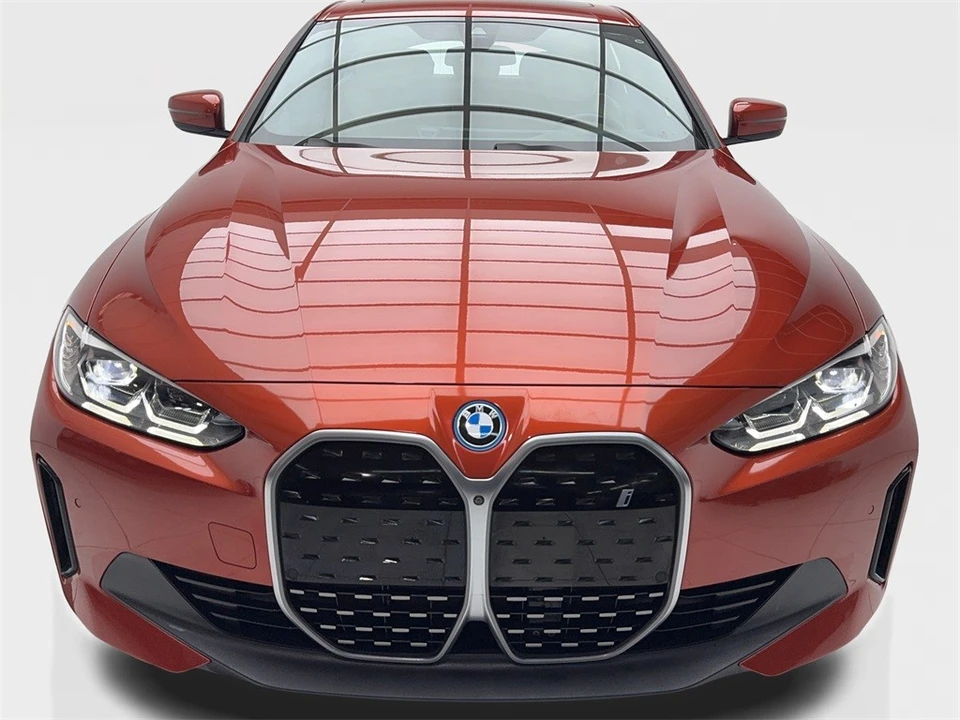 2022 BMW G26 i4 - Image 4 of 12
