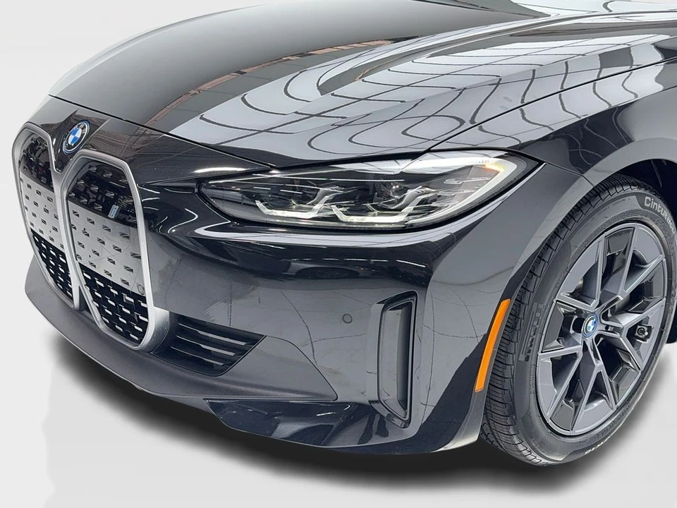 2022 BMW G26 i4 - Image 5 of 21