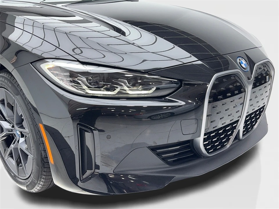 2022 BMW G26 i4 - Image 3 of 12