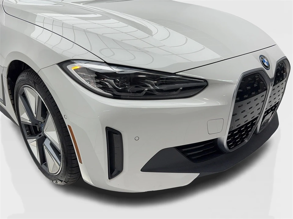 2022 BMW G26 i4 - Image 3 of 12