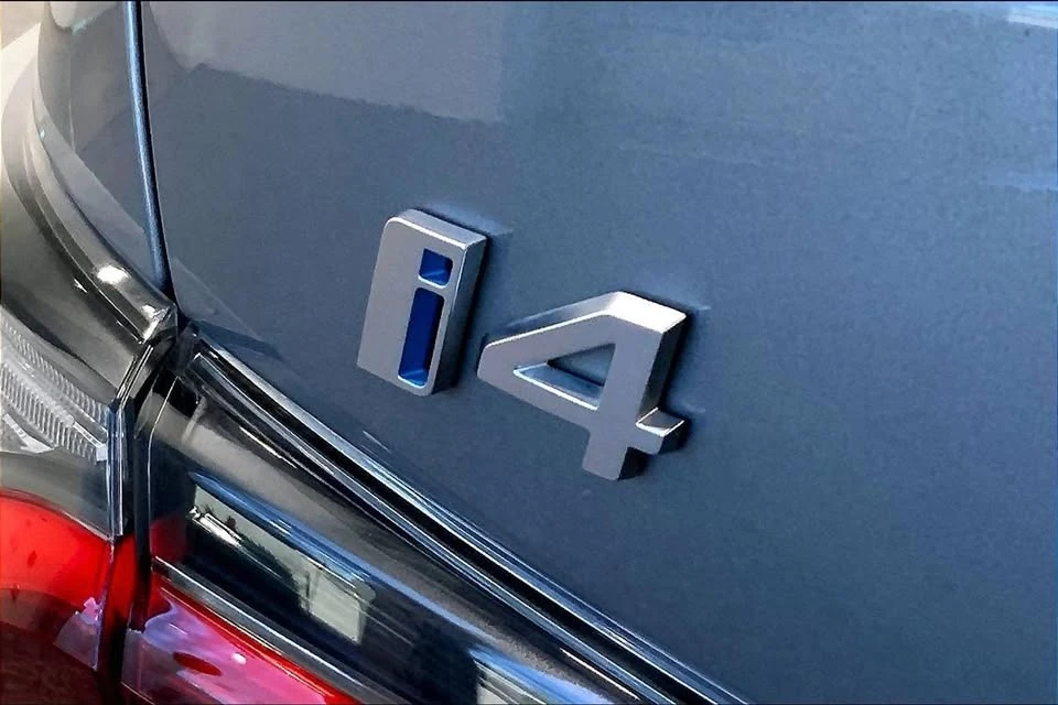 2022 BMW G26 i4 - Image 19 of 19