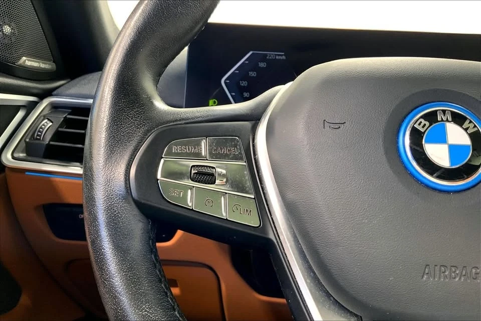 2022 BMW G26 i4 - Image 14 of 19