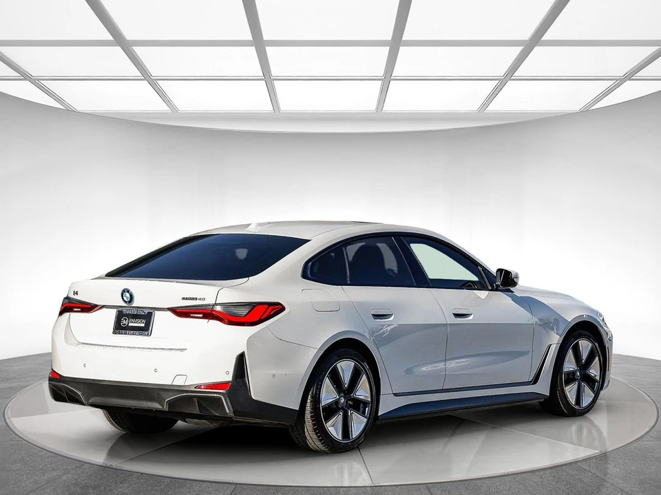2022 BMW G26 i4 - Image 4 of 12