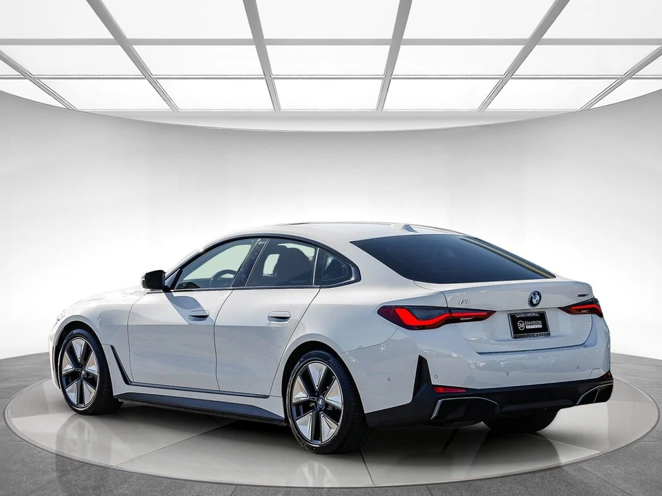 2022 BMW G26 i4 - Image 2 of 12