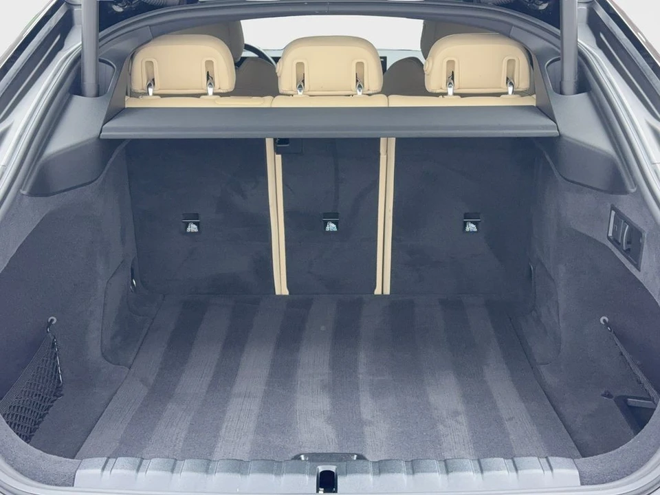 2022 BMW G26 i4 - Image 11 of 21