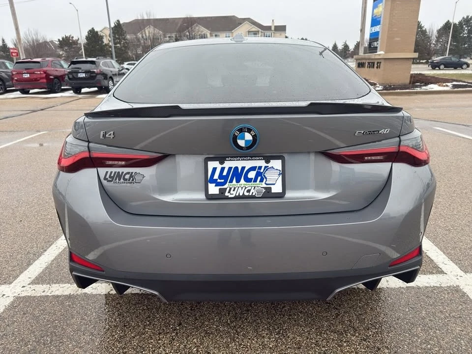 2022 BMW G26 i4 - Image 3 of 9