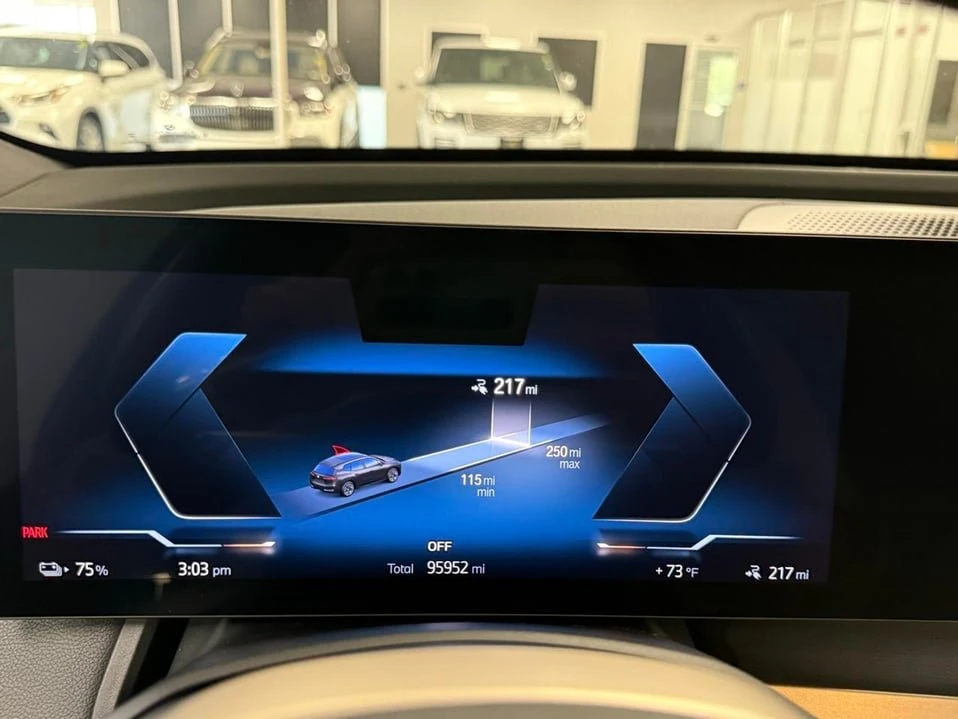2022 BMW I20 iX - Image 17 of 20