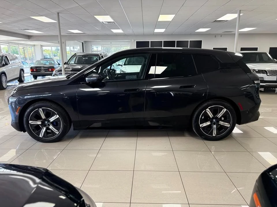 2022 BMW I20 iX - Image 3 of 20