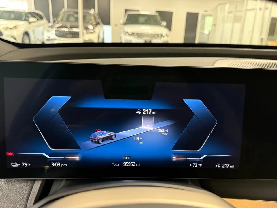 2022 BMW I20 iX - Image 17 of 20
