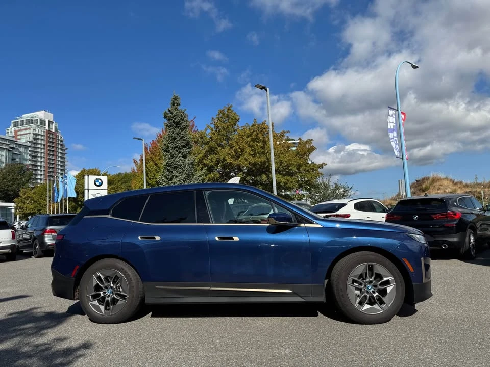 2022 BMW I20 iX - Image 2 of 7