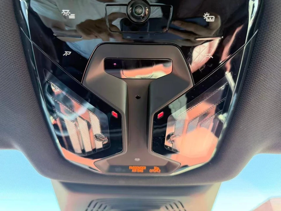 2022 BMW I20 iX - Image 11 of 20