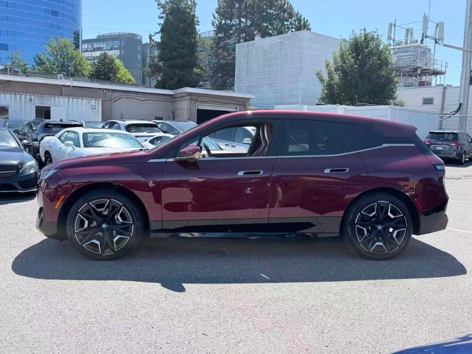 2022 BMW I20 iX - Image 5 of 20