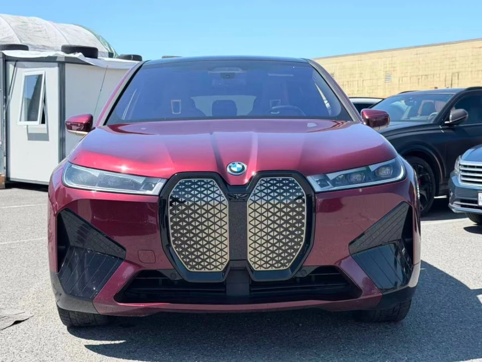 2022 BMW I20 iX - Image 2 of 20