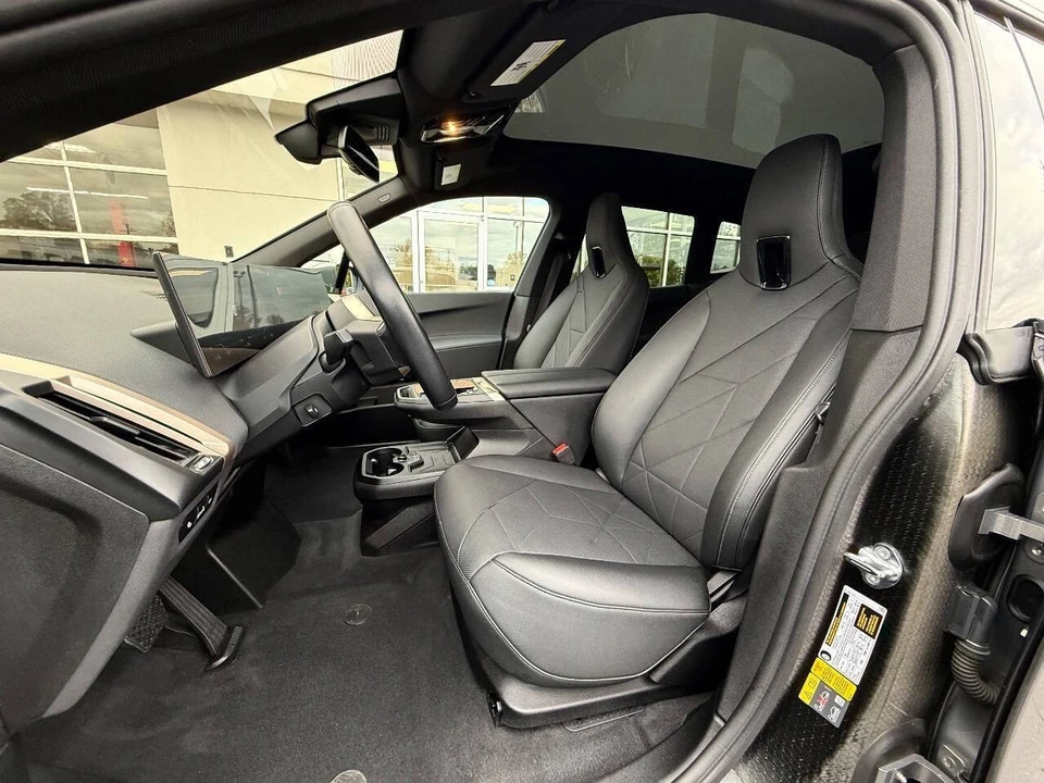 2022 BMW I20 iX - Image 11 of 21