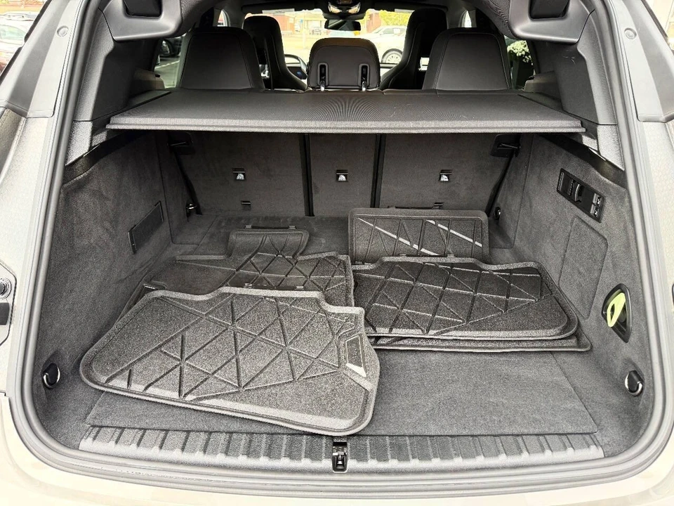 2022 BMW I20 iX - Image 14 of 21
