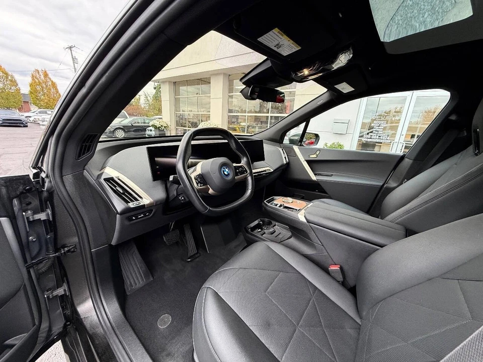 2022 BMW I20 iX - Image 10 of 21