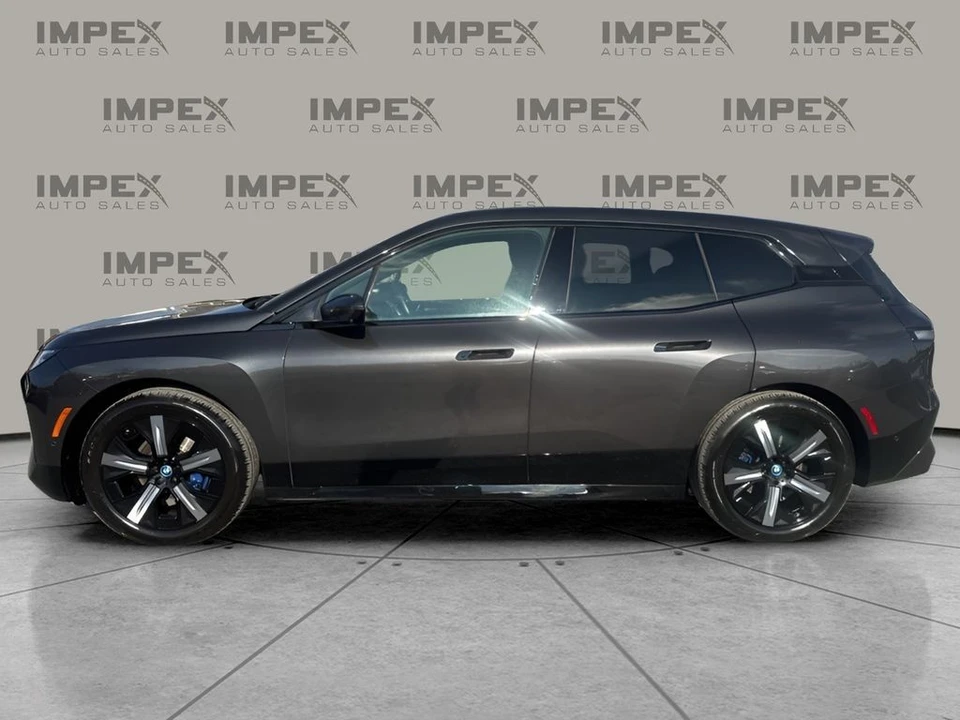2022 BMW I20 iX - Image 2 of 12