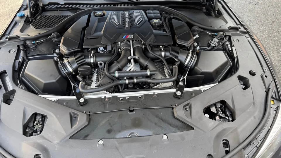 2022 BMW M8 - Image 8 of 11