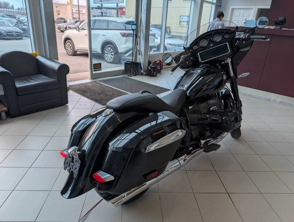 2022 BMW Motorcycles - Image 10 of 12