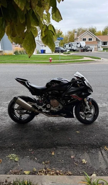 2022 BMW S1000 - Image 3 of 8