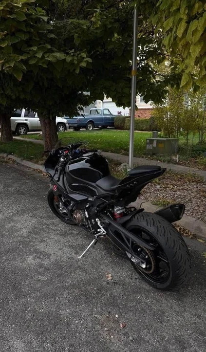 2022 BMW S1000 - Image 2 of 8