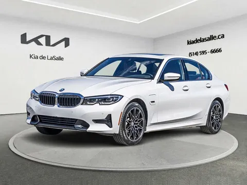 2022 BMW 330e xDrive