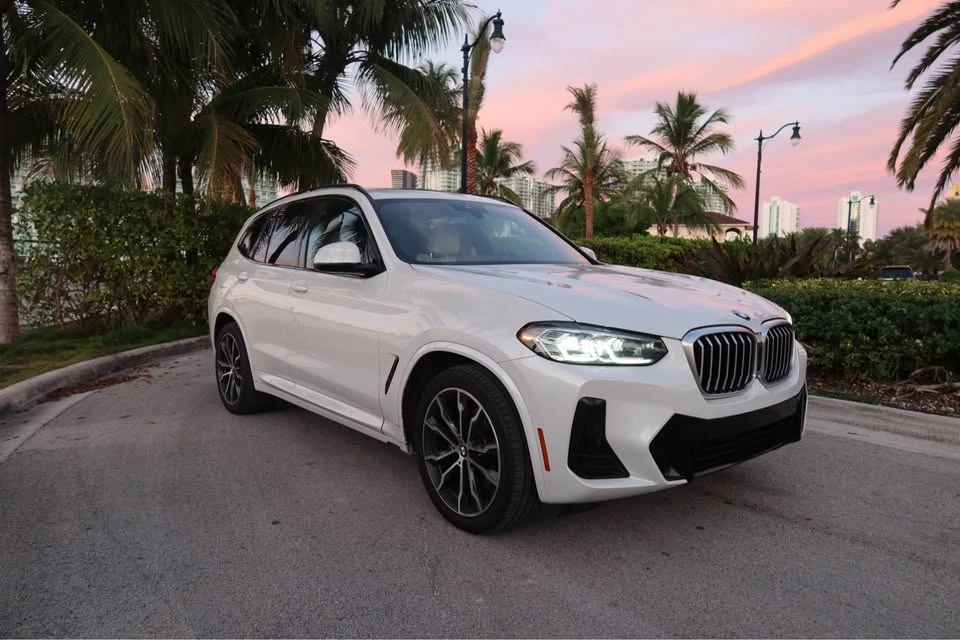 2022 BMW G01 X3 - Image 2 of 15