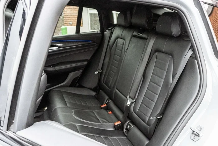 2022 BMW X4 M - Image 14 of 19