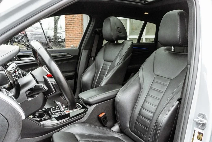 2022 BMW X4 M - Image 12 of 19