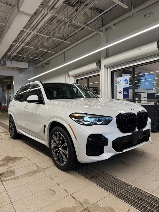 2022 BMW G05 X5 - Image 2 of 19