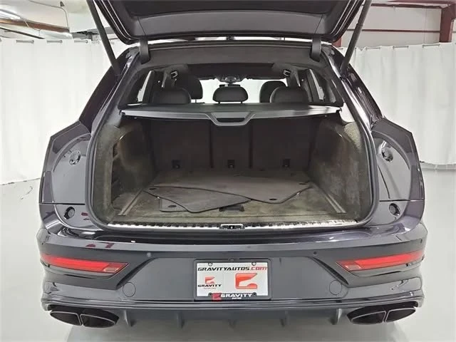 2022 Bentley Bentayga - Image 17 of 19