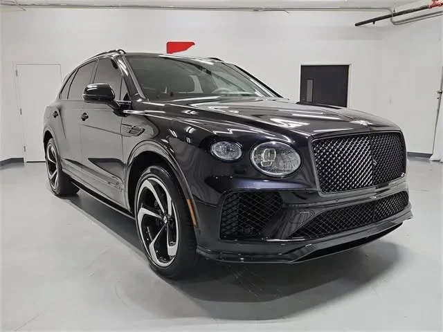 2022 Bentley Bentayga - Image 2 of 19
