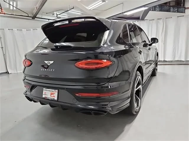 2022 Bentley Bentayga - Image 8 of 19