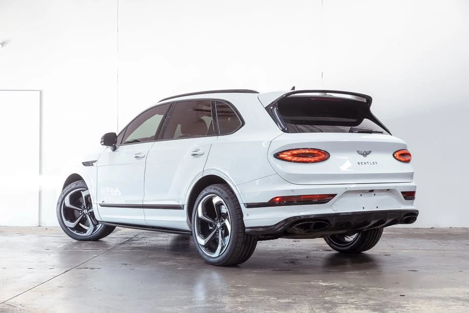 2022 Bentley Bentayga - Image 6 of 20