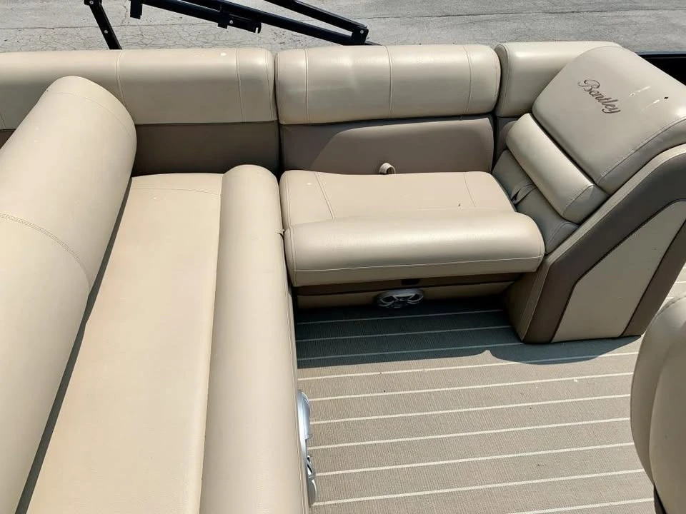 2022 Bentley Continental - Image 13 of 20