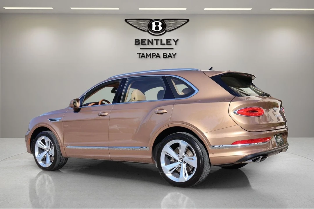2022 Bentley Bentayga - Image 3 of 31