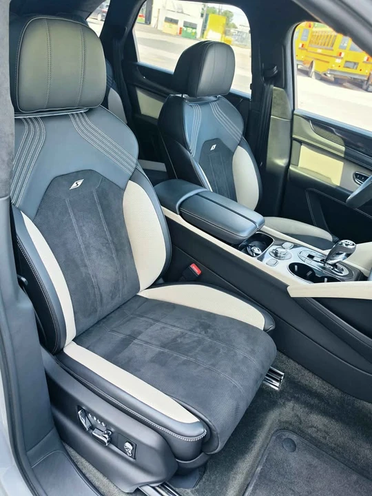 2022 Bentley Bentayga - Image 8 of 20