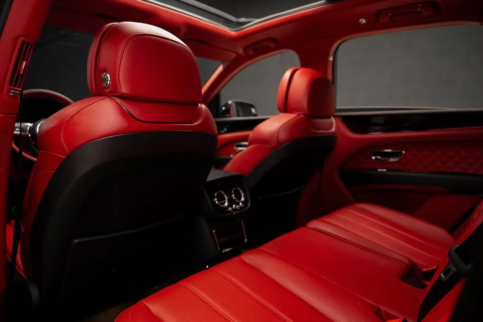 2022 Bentley Bentayga - Image 3 of 4