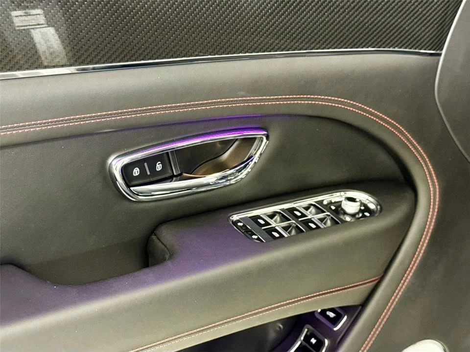2022 Bentley Bentayga - Image 13 of 20