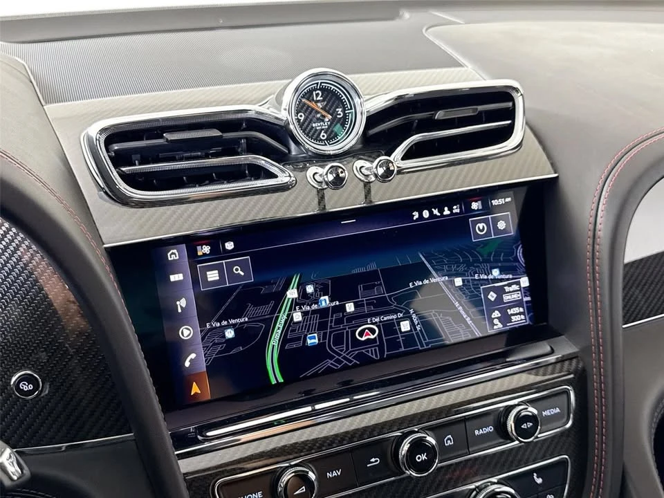 2022 Bentley Bentayga - Image 18 of 20