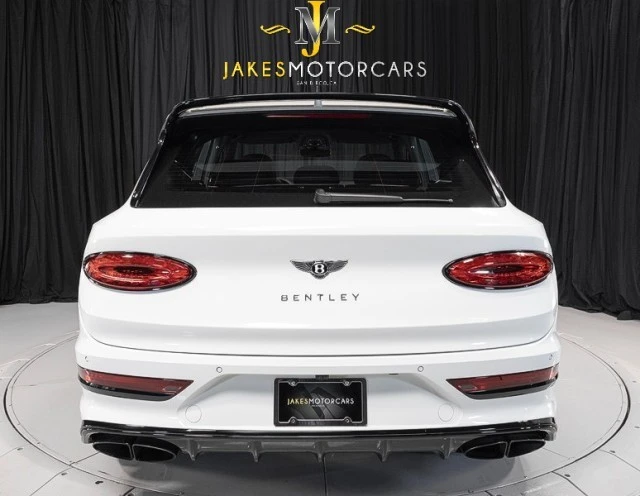 2022 Bentley Bentayga - Image 9 of 24
