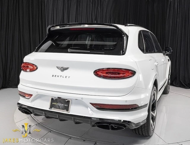 2022 Bentley Bentayga - Image 12 of 24